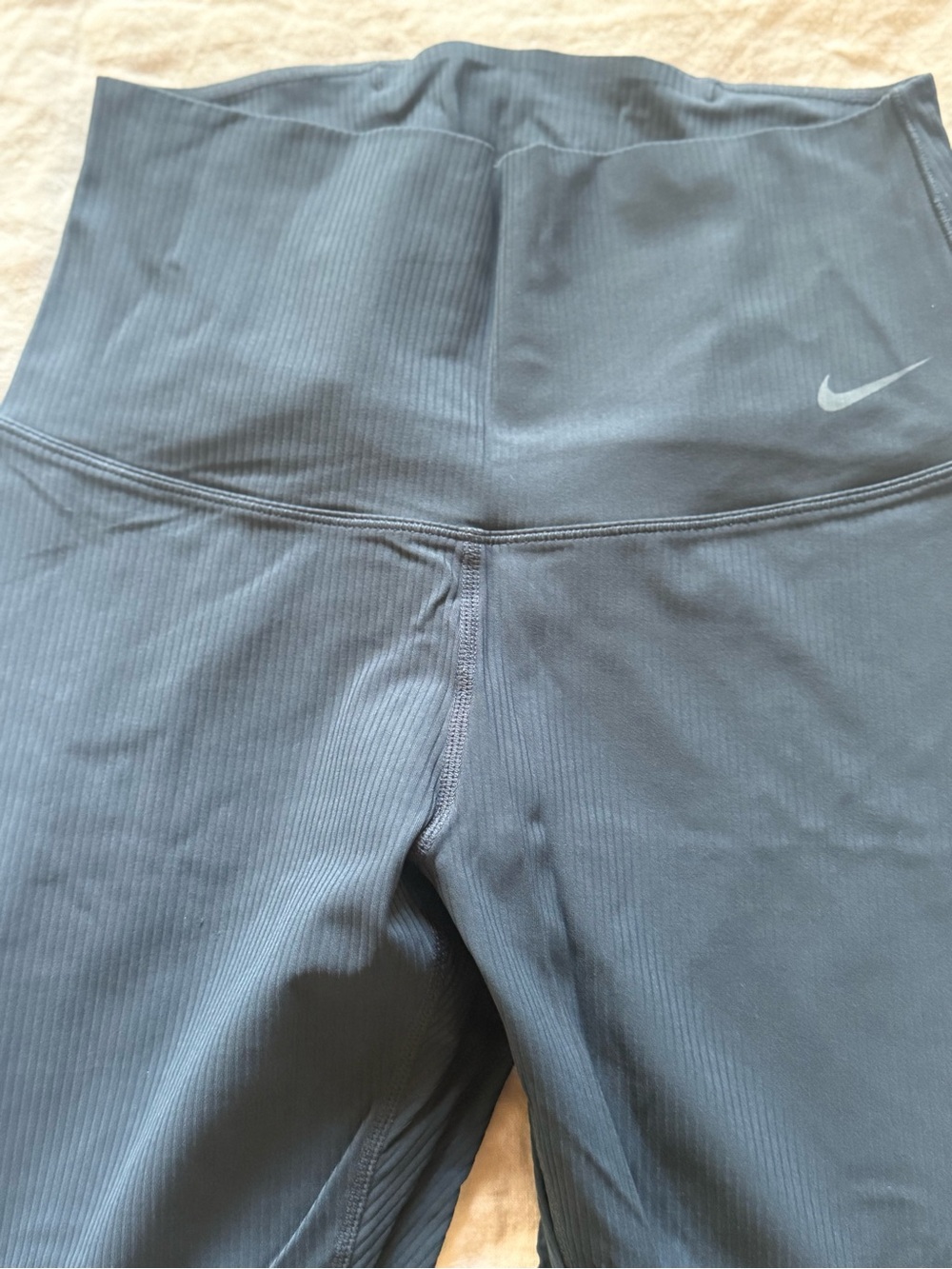 Nike ZENVY Ribbed LEGGINGS new without tags